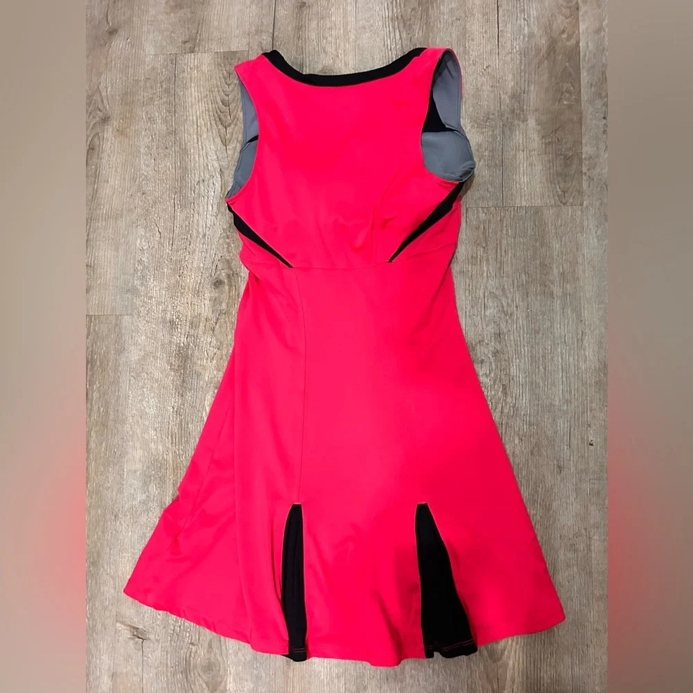 Women’s Nike Tennis dress - Picture 5 of 5